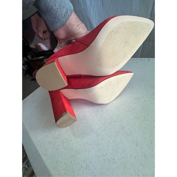 JUSTFAB Women's Rosamund Block Heeled Bootie Ankle Boots Red Size 9 - Picture 6 of 8